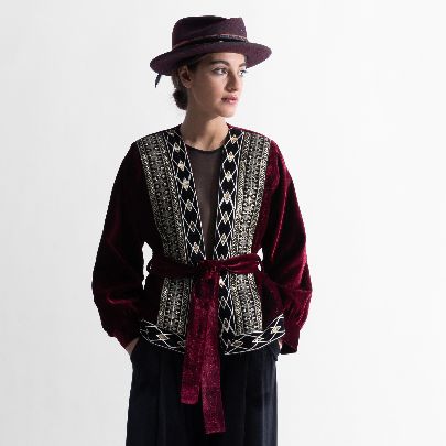 Picture of Bead-embroidered burgundy velvet coat