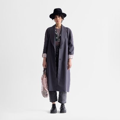 Picture of poliester gray raincoat