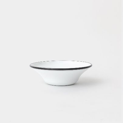 Picture of Black round dolphin salad dish