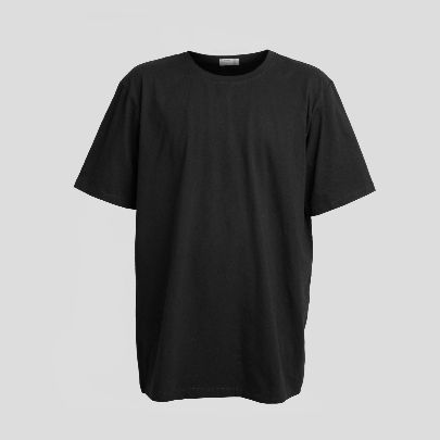 Picture of black t-shirt