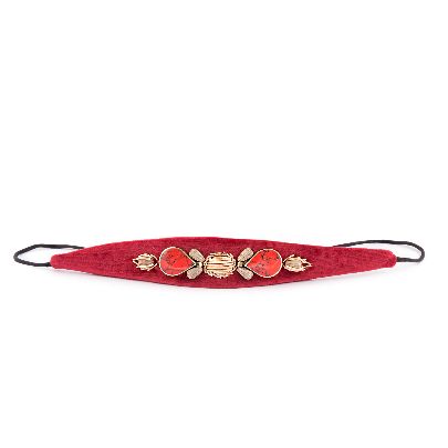 Picture of red velvet choker