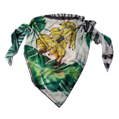 Picture of exotic jungle scarf