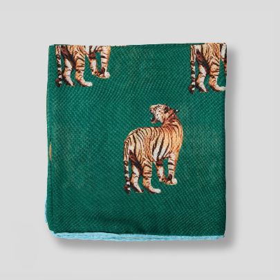 Picture of tiger scarf