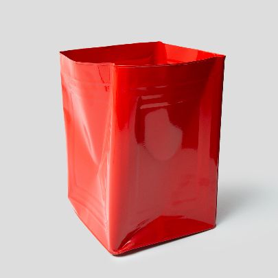 Picture of red tin bucket