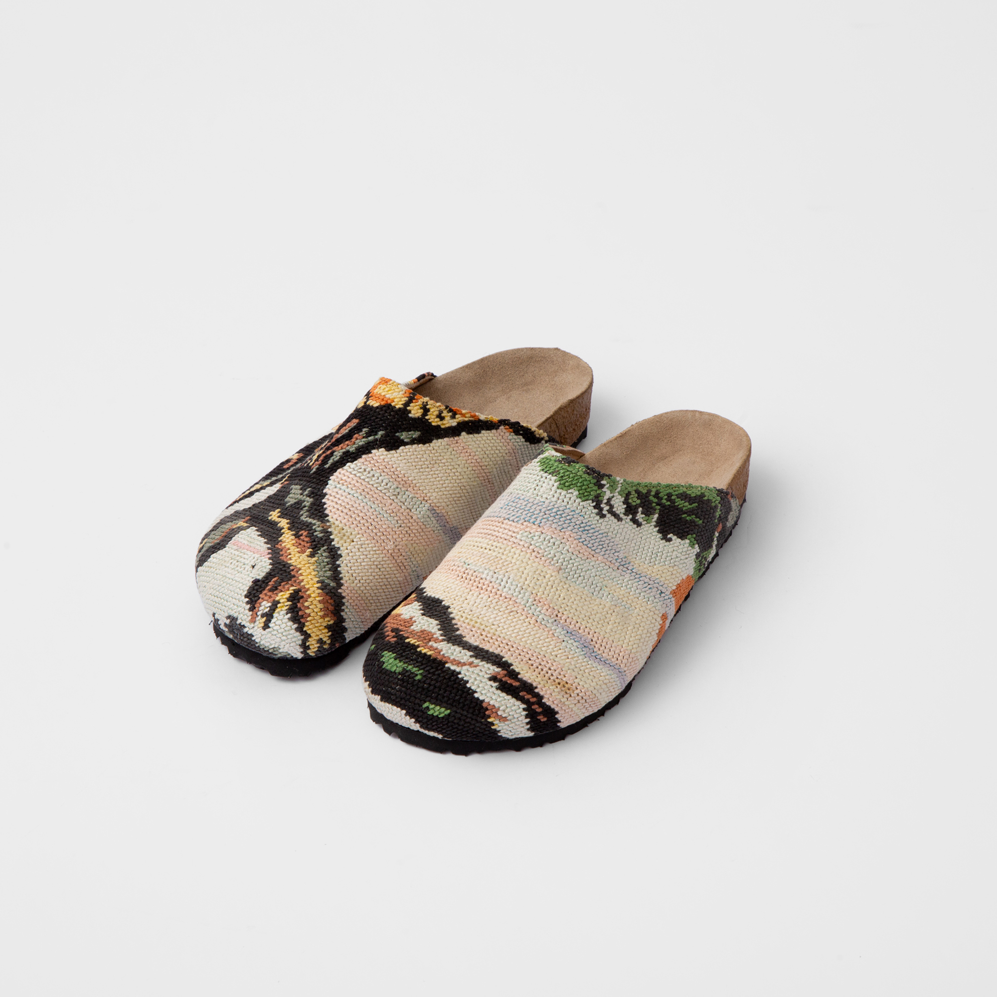 Picture of tapestry patterned sandal