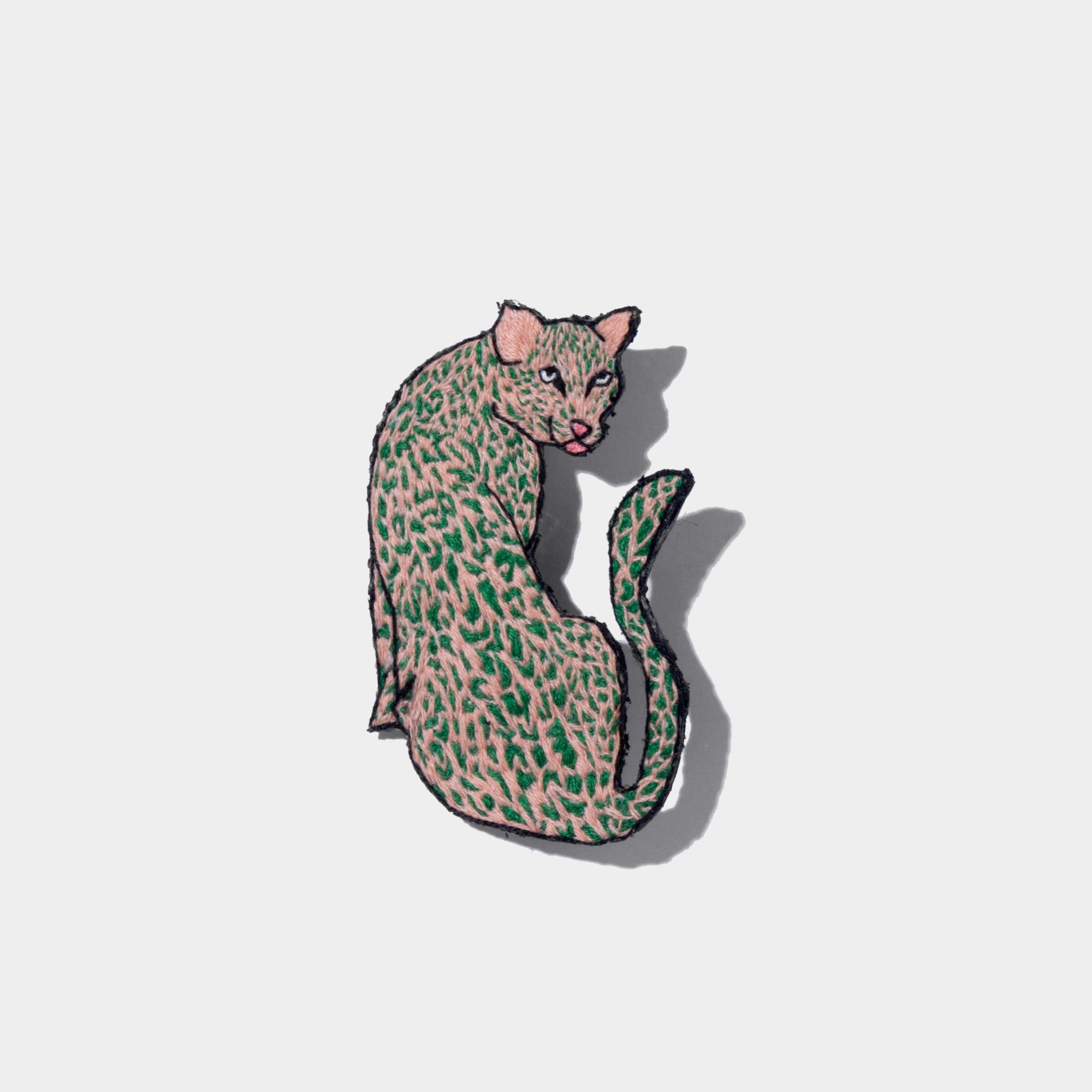 Picture of Leopard brooch