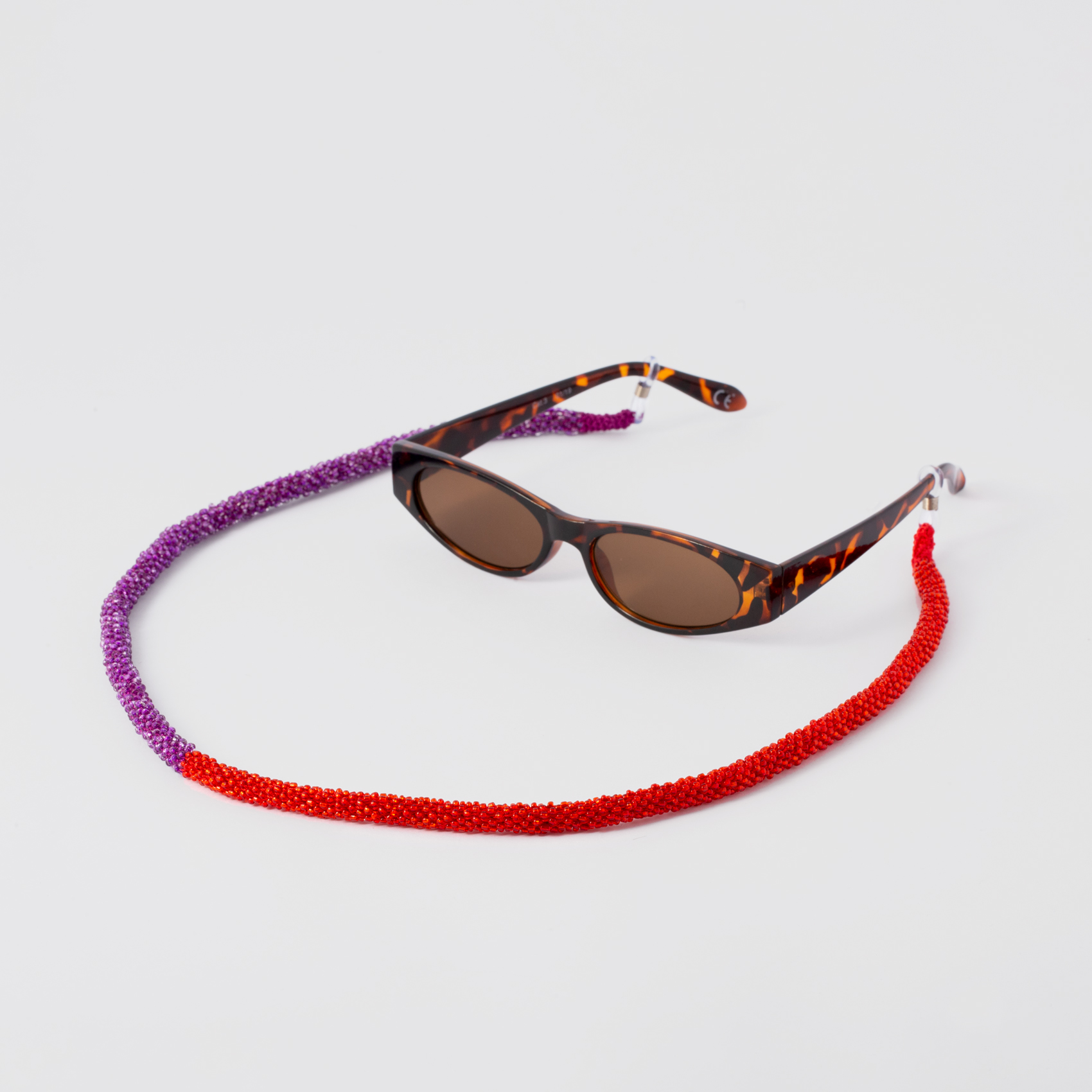 Picture of Purple and red  sunglasses strap