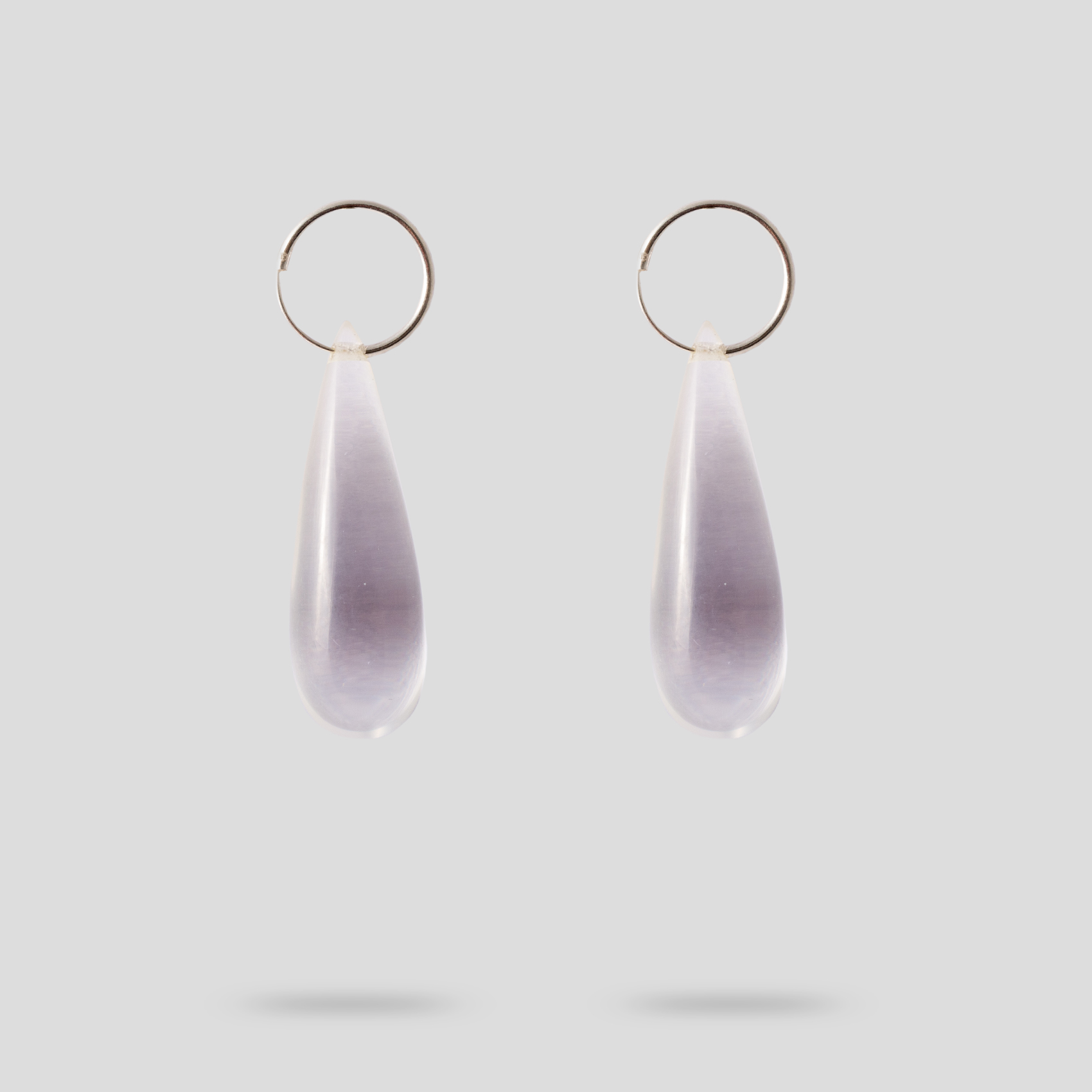 Picture of Colorless drop earrings