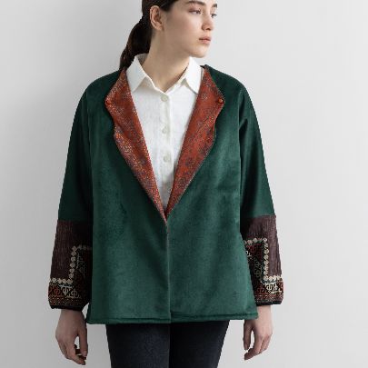 Picture of  Women's green velvet iran banuo coat