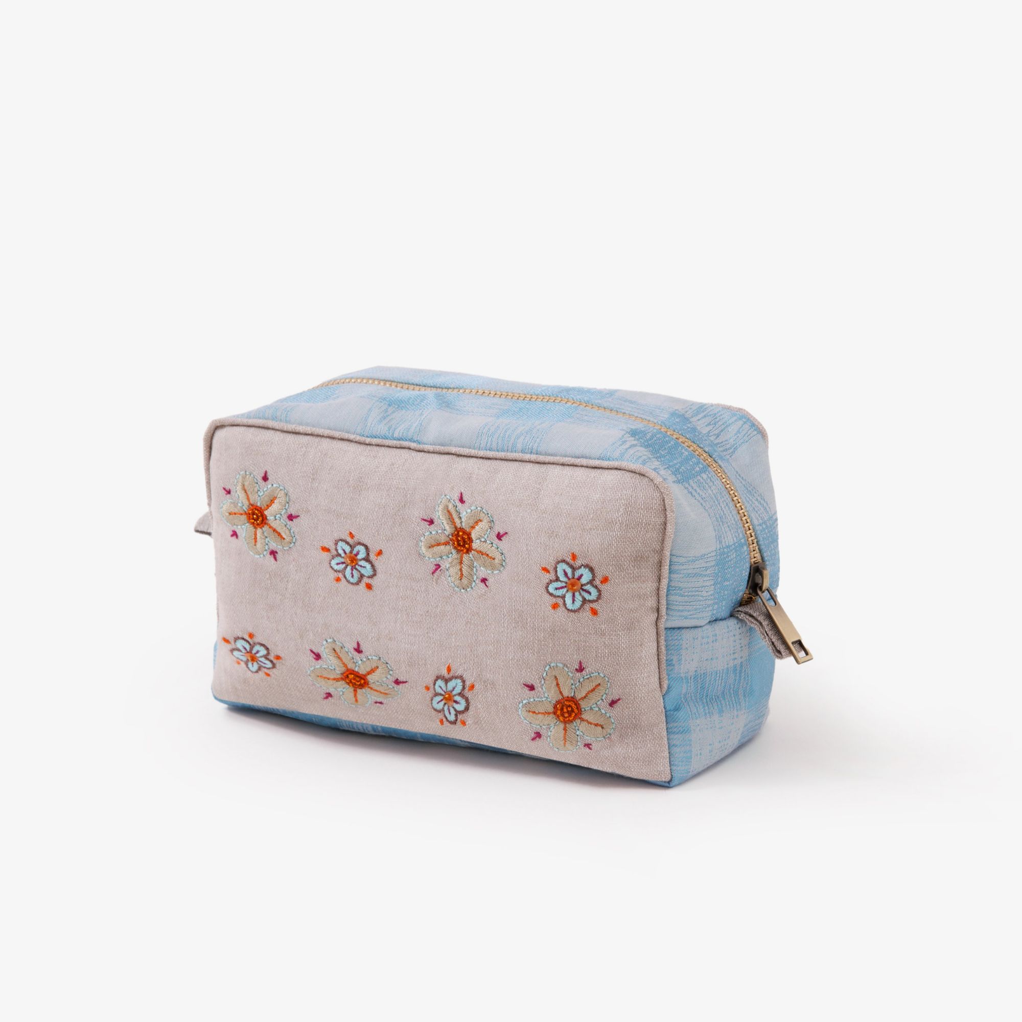 Picture of Blue saghi toiletry bag