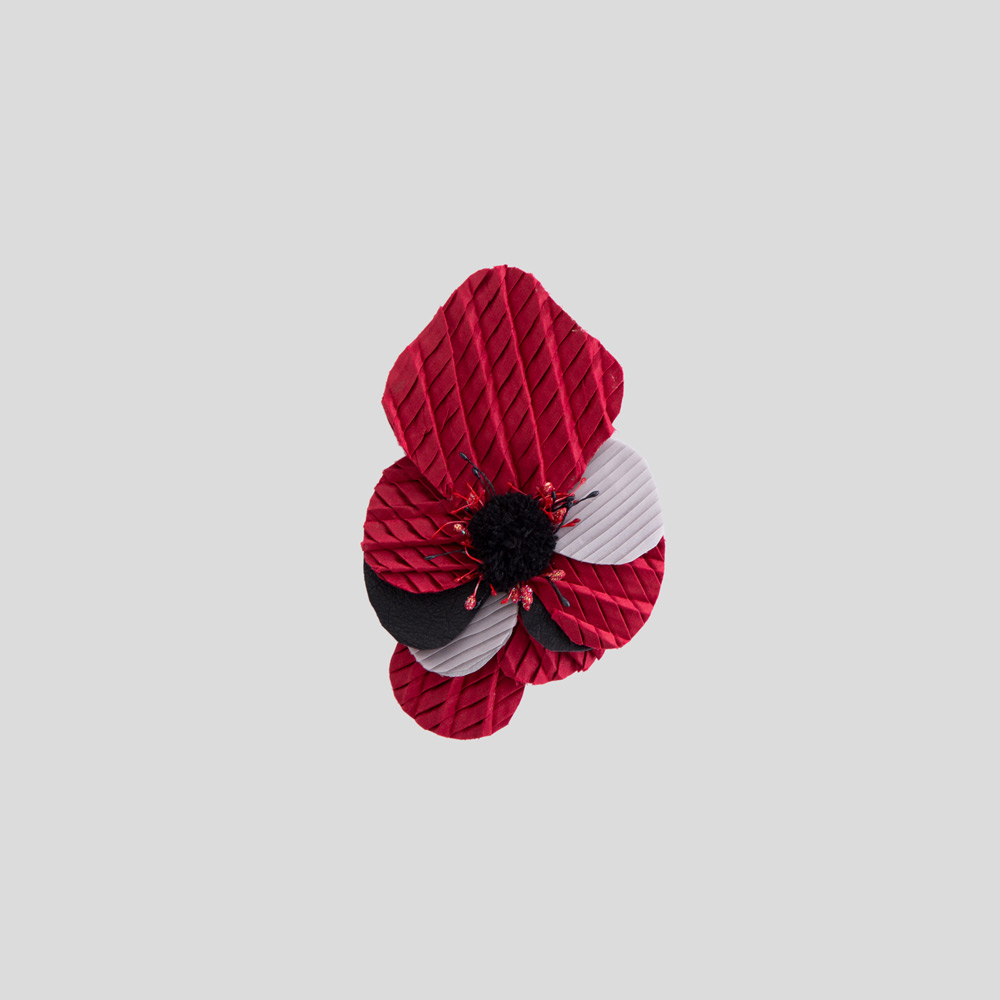 Picture of Kaaf flower brooch