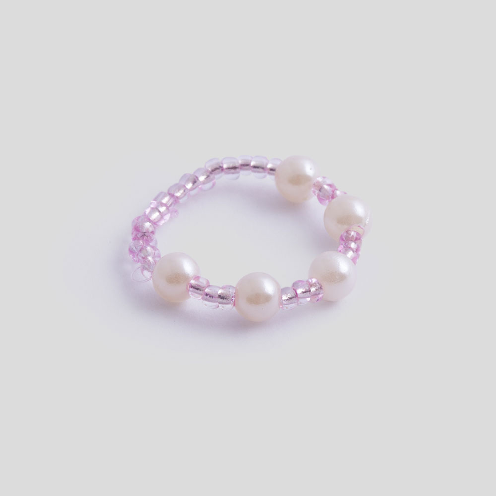 Picture of Pearl ring with pink beads