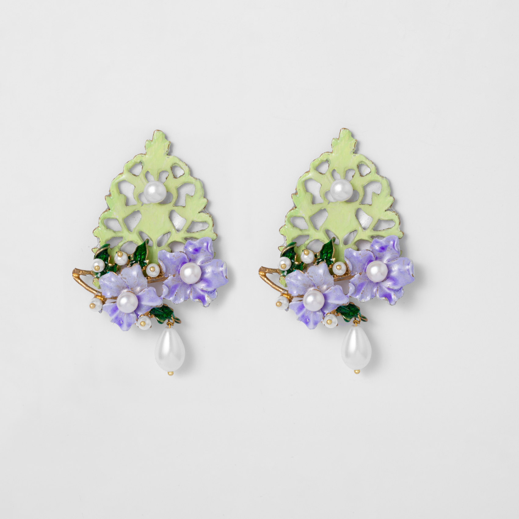 Picture of Small flower earrings 