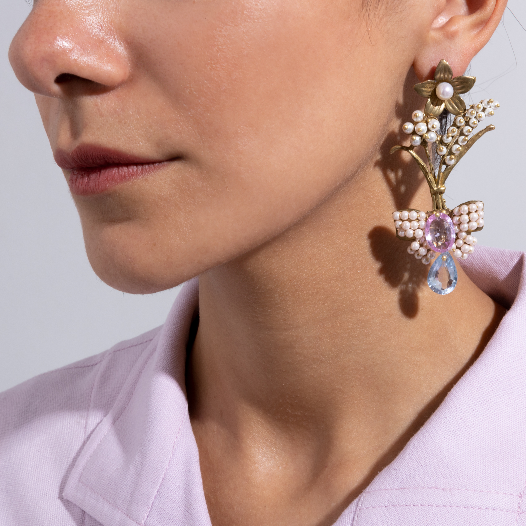 Picture of  Women's earrings with bouquets of flowers