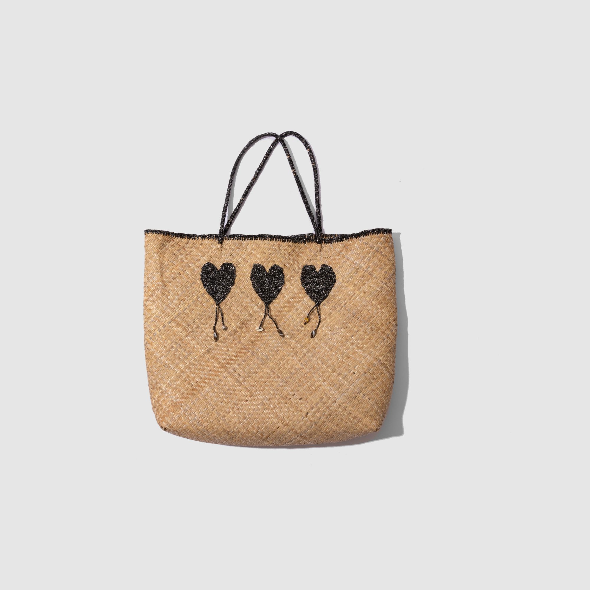 Picture of Heart straw bag