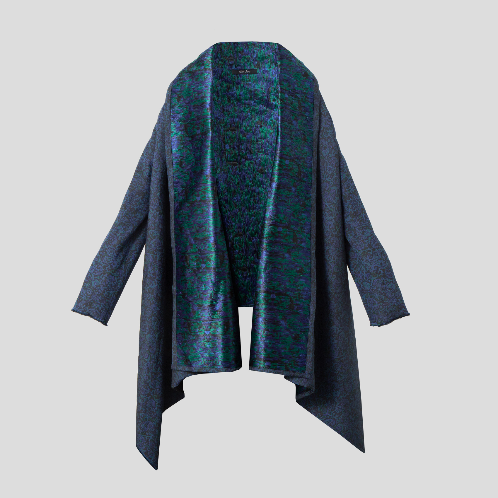 Picture of  Cashmere two-tone women's cloak