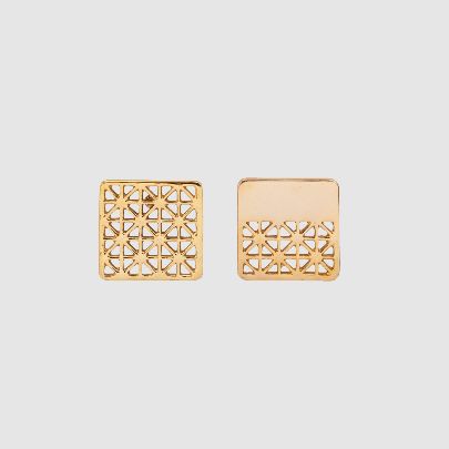 Picture of Gold Square Shamsul Amara earrings 4