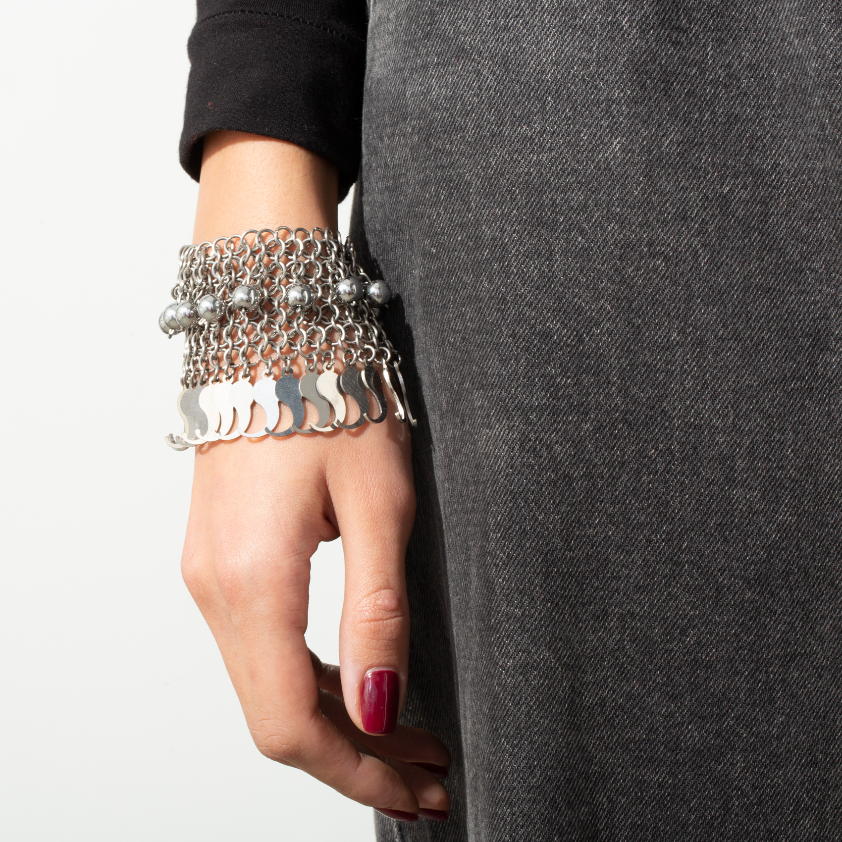 Picture of  Women's spikey bracelet