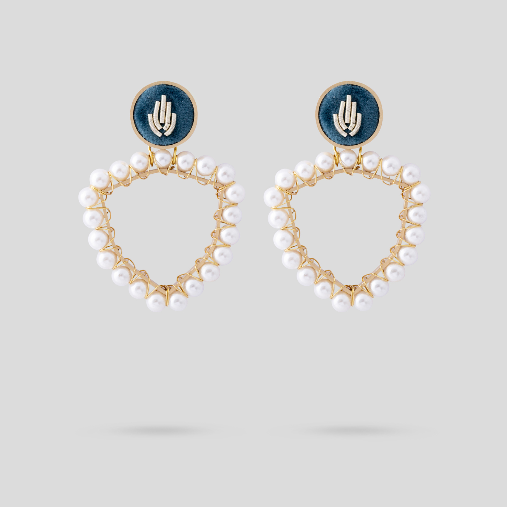 Picture of Royalty earrings