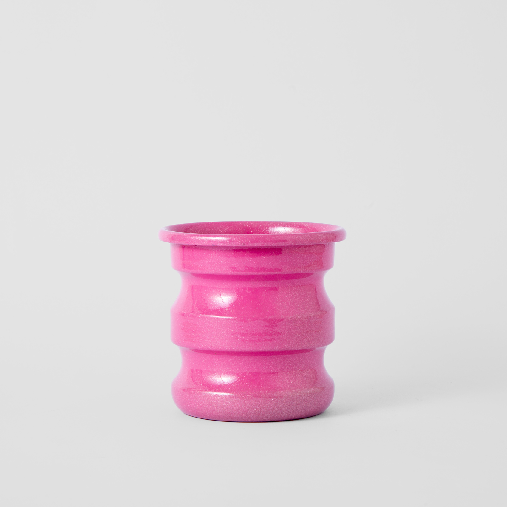 Picture of Dark pink bumble bee vase