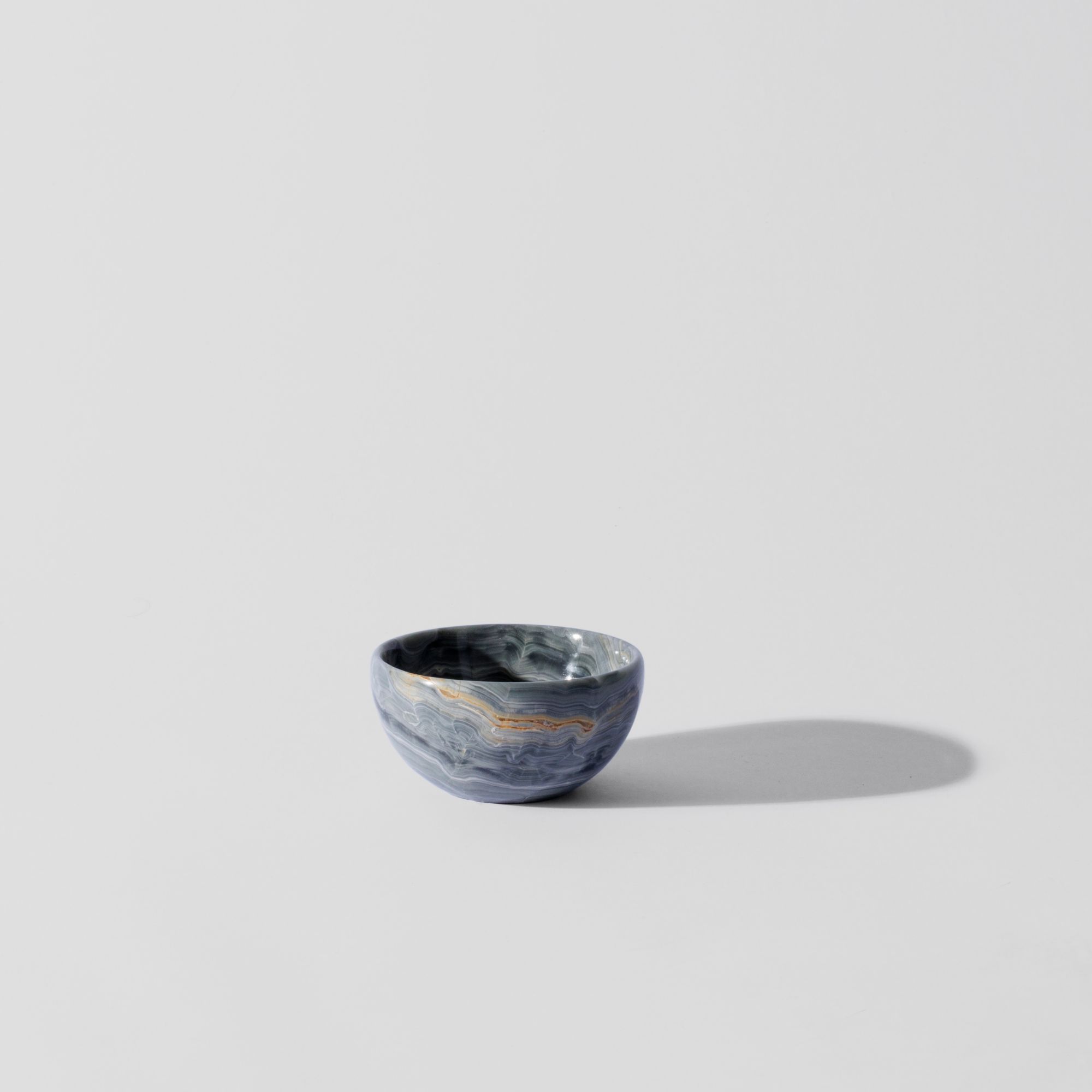 Picture of Smoked marble bowl 2