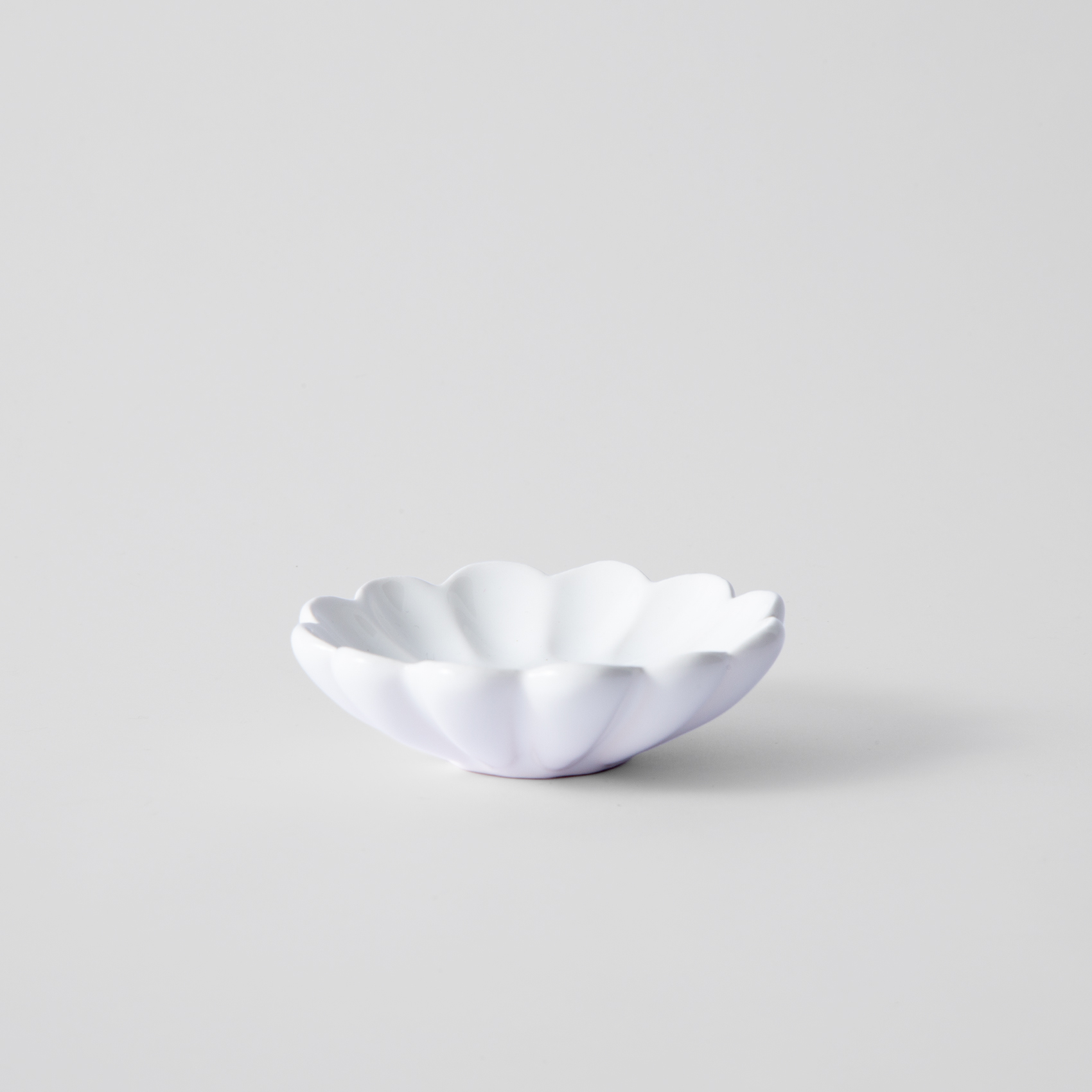 Picture of Small white ceramic bowl