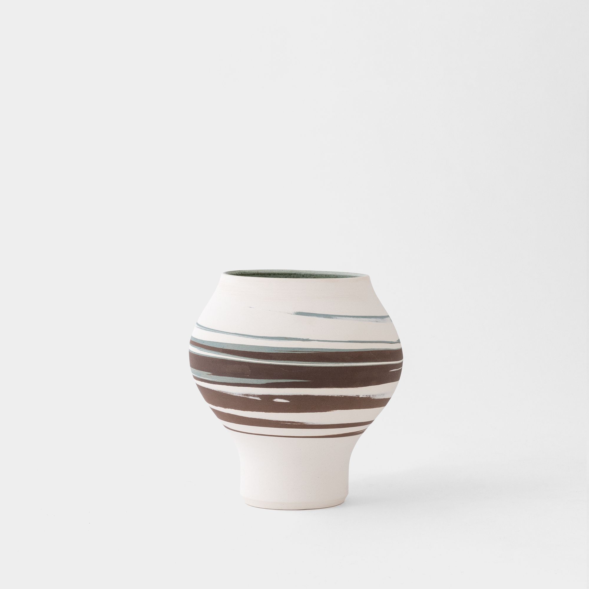 Picture of white and brown ceramic vase