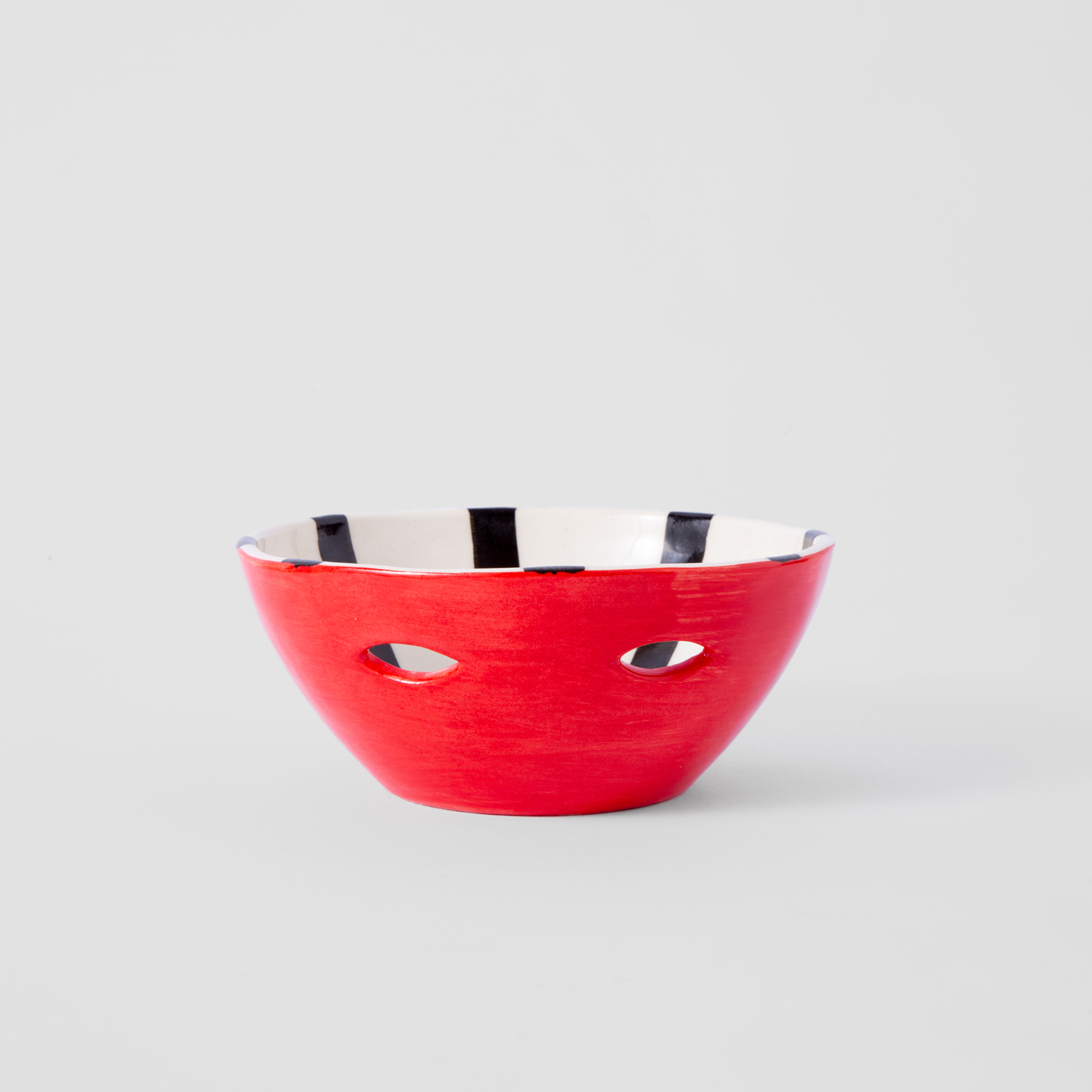Picture of Red ceramic bowl